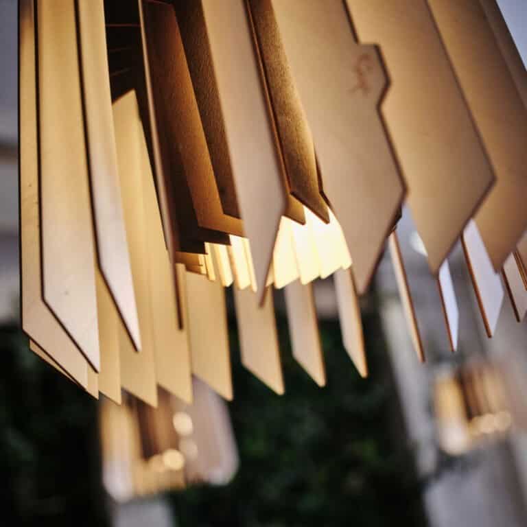 Collaboration avec le restaurant gastronomique Circle à Lyon : des luminaires sur mesure signés Atelier Sâpi