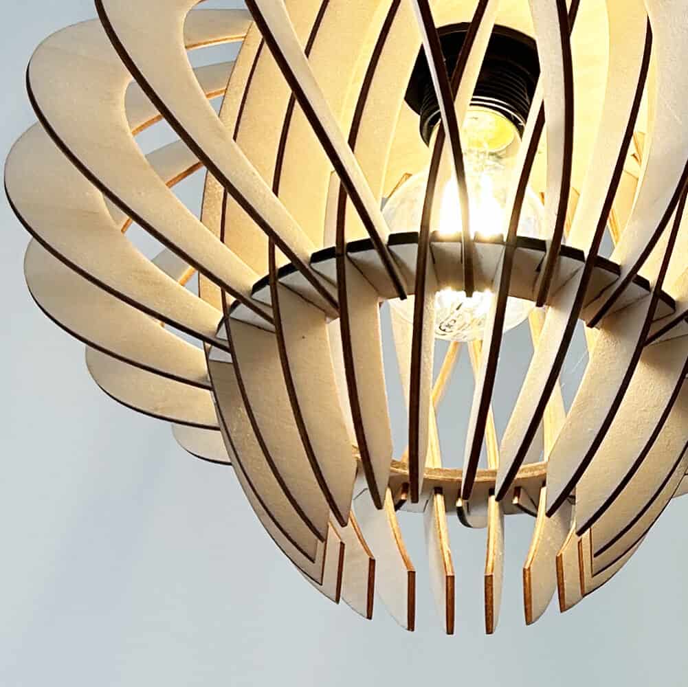 Détails de Odette La planète, un luminaire pour enfants