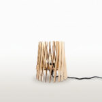 Lampe de chevet en bois