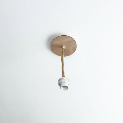 Pavillon, douille et câble — allumé