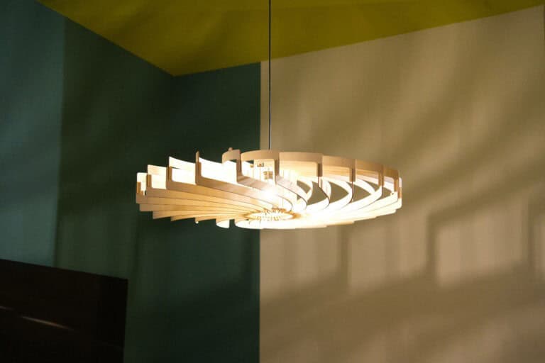 Saint-Valentin : offrez un luminaire artisanal pour un cadeau déco et un moment à deux