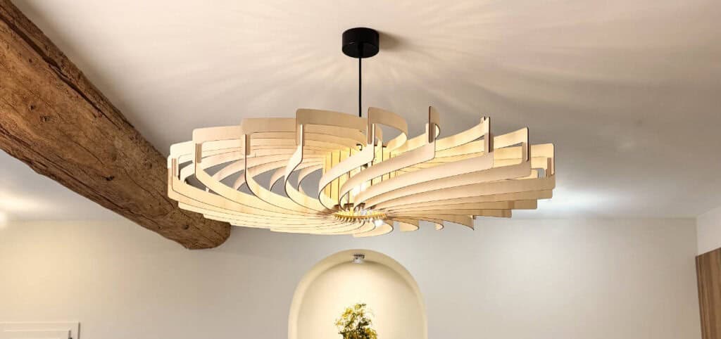 Suspension en bois design et artisanale